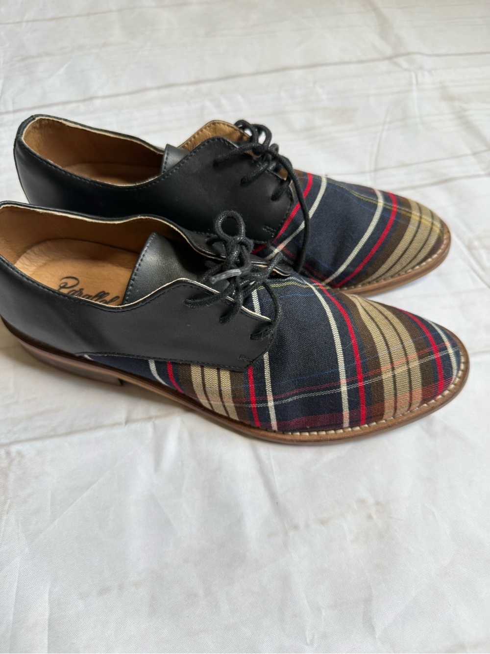 Parallel brand shoes Women’s navy plaid fabric size 7.5